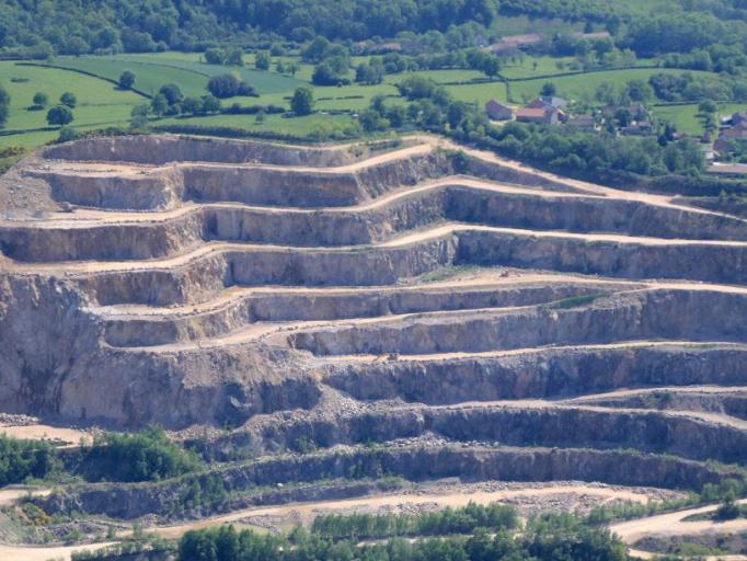 Information &ndash; Tir de mines &agrave; la carri&egrave;re de Marmagne