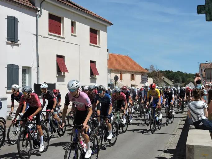 🚴&zwj;♂️ Passage de la Ronde du Sud &agrave; Marmagne