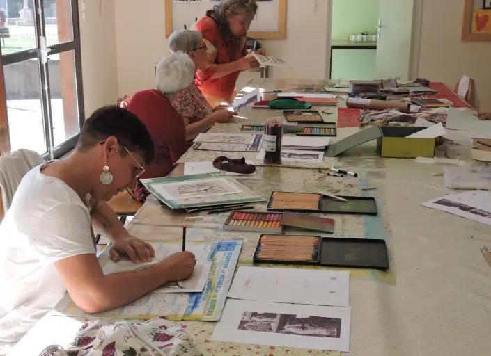 ✏️ Une nouvelle activit&eacute; Pastel au trait d'union