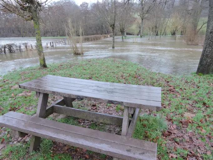 Le Mesvrin est sorti de son lit