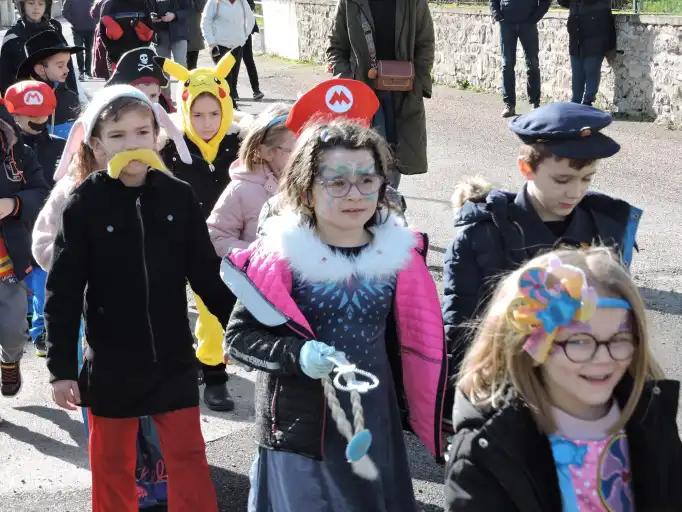 Les écoliers ont fêté carnaval