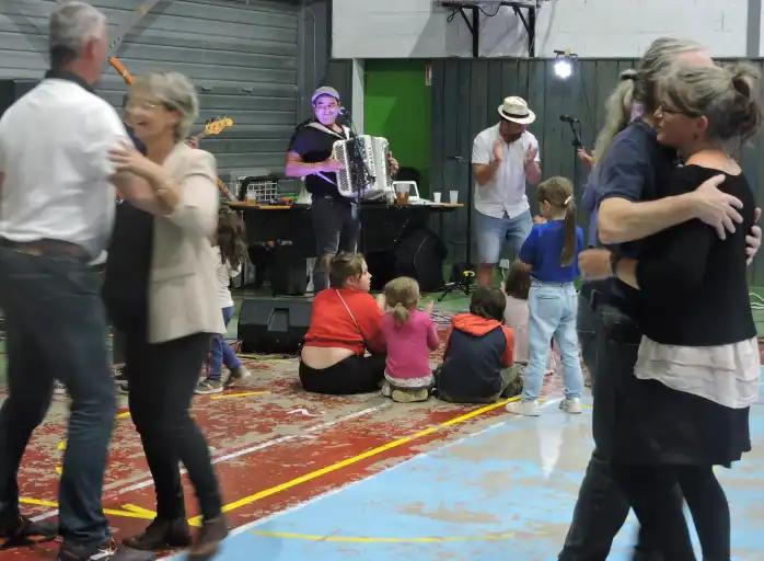 Une fête de la musique et de la bière  réussie