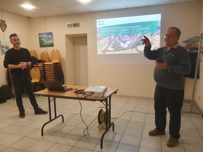Réunion d'informations de la carrière avec les riverains