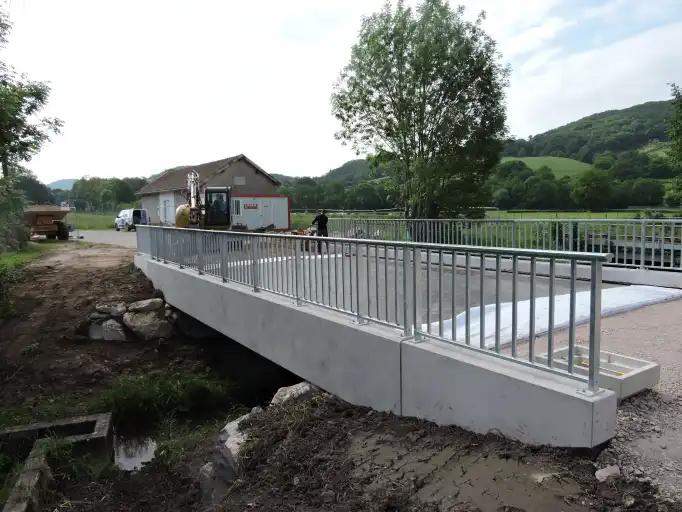 Le pont de la rue de la gare est en cours de finitions