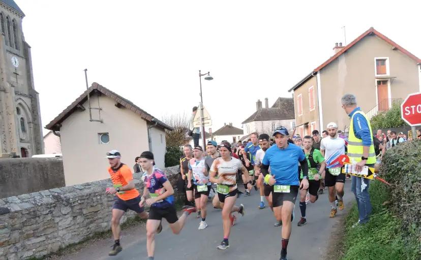 D&eacute;part du Trail des 3 Ch&acirc;teaux &agrave; Marmagne