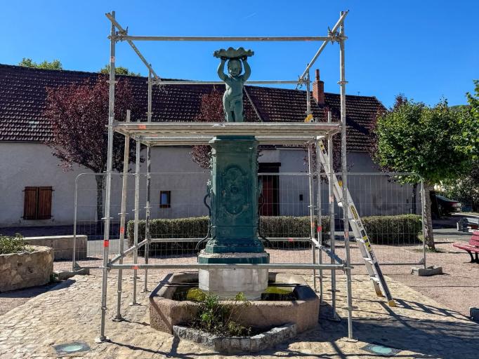⛲ Notre fontaine Schneider va faire peau neuve&nbsp;!