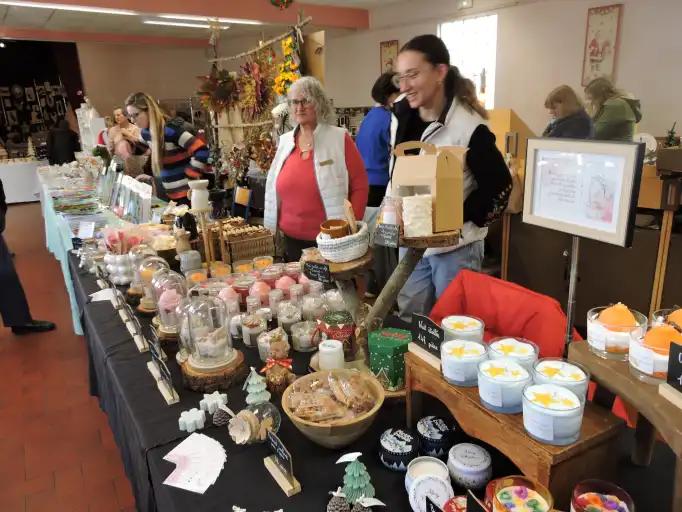 Un nombreux public au marché de la SPA